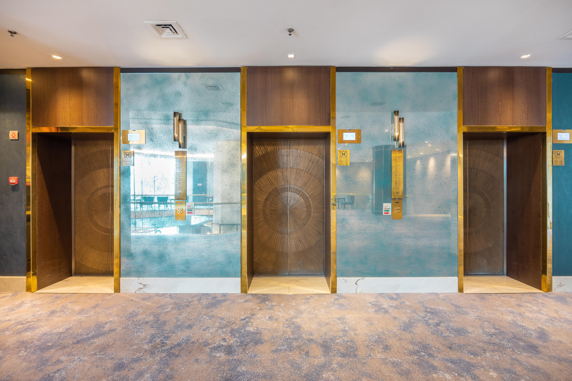 Vista Lobby InterContinental Lisbon by IHG