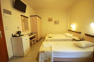 Alojamiento - Mirabello Hotel