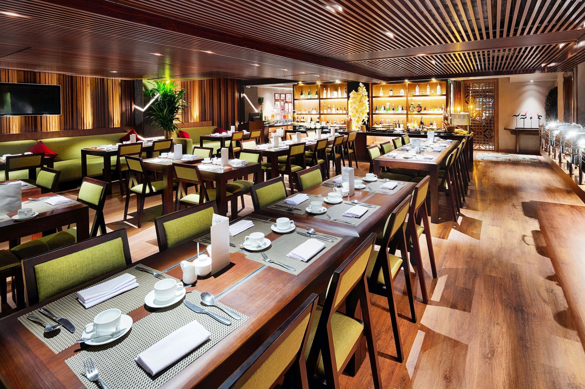 Restaurant Silverland Sakyo Hotel & Spa
