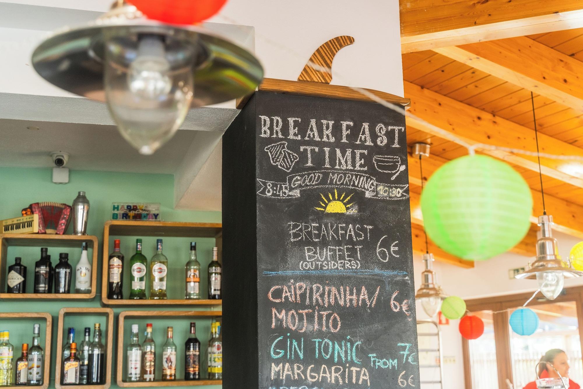 Restaurant Sagres Sun Stay - Surf Camp & Hostel