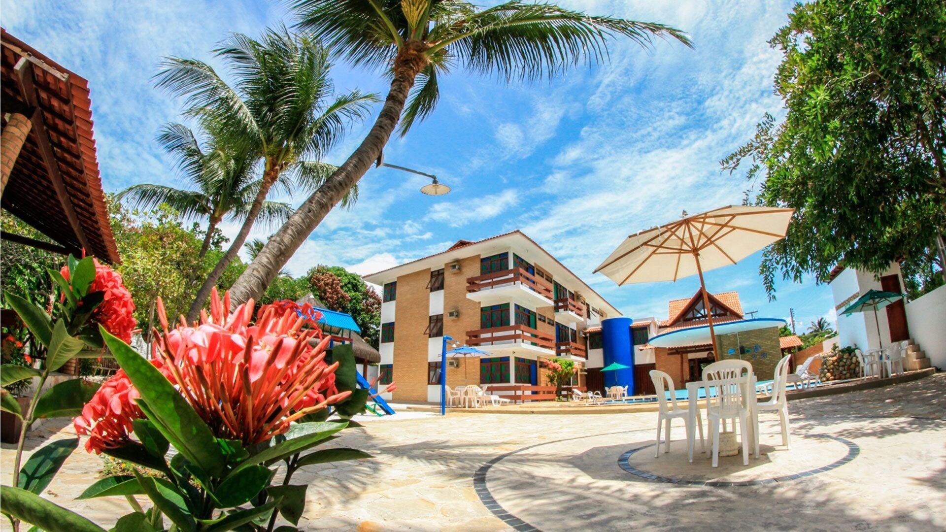Vista Exterior Hotel Rio Mar
