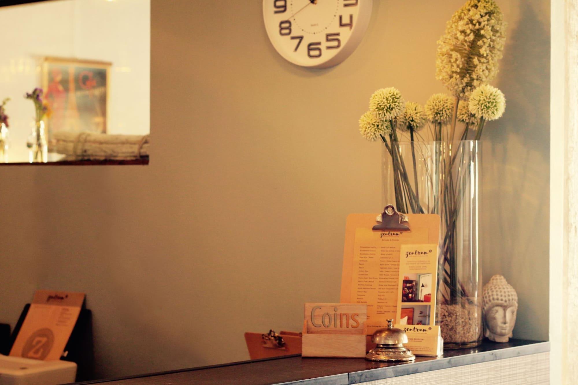 Varios Hotel Zentrum