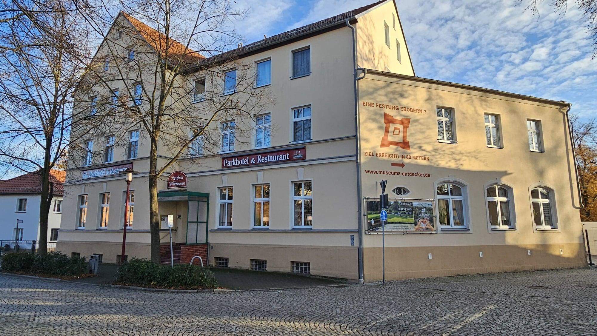 Vista Exterior Parkhotel Senftenberg