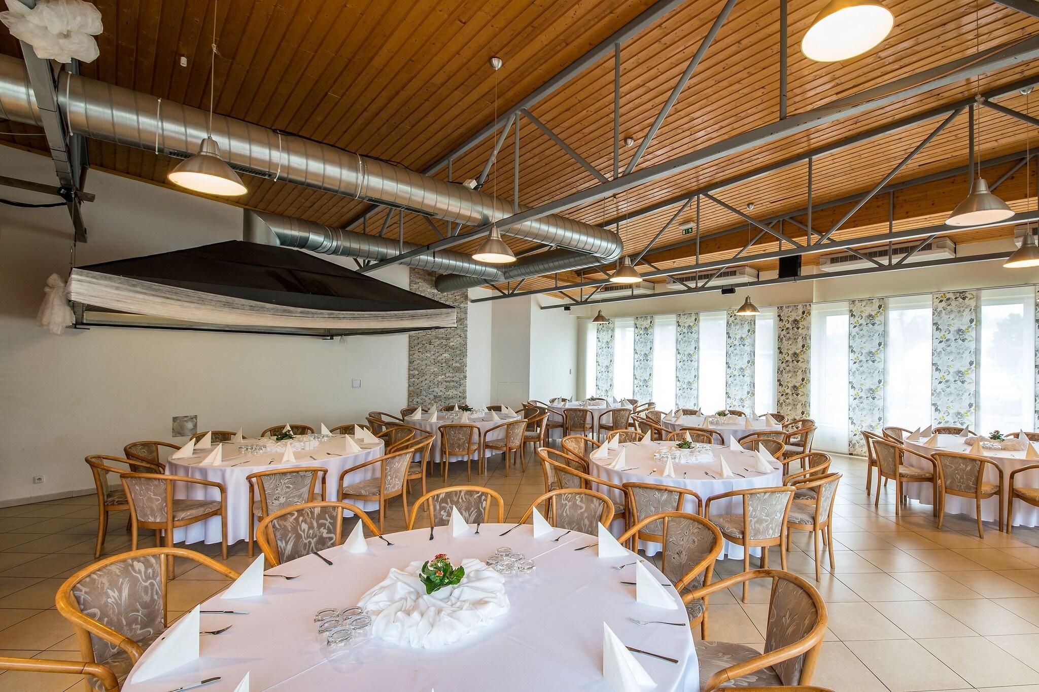 Vista Exterior Hotel Jana