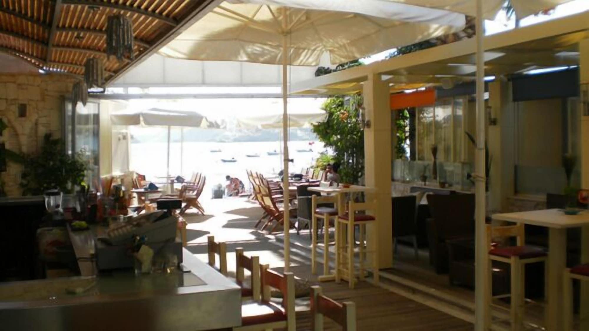 Restaurant Sirena Apartments