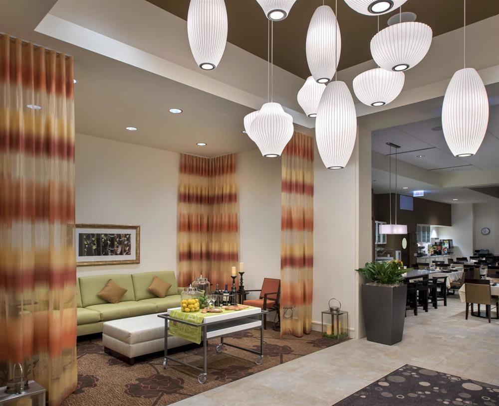 Vista Lobby Hilton Garden Inn Chicago Downtown Riverwalk
