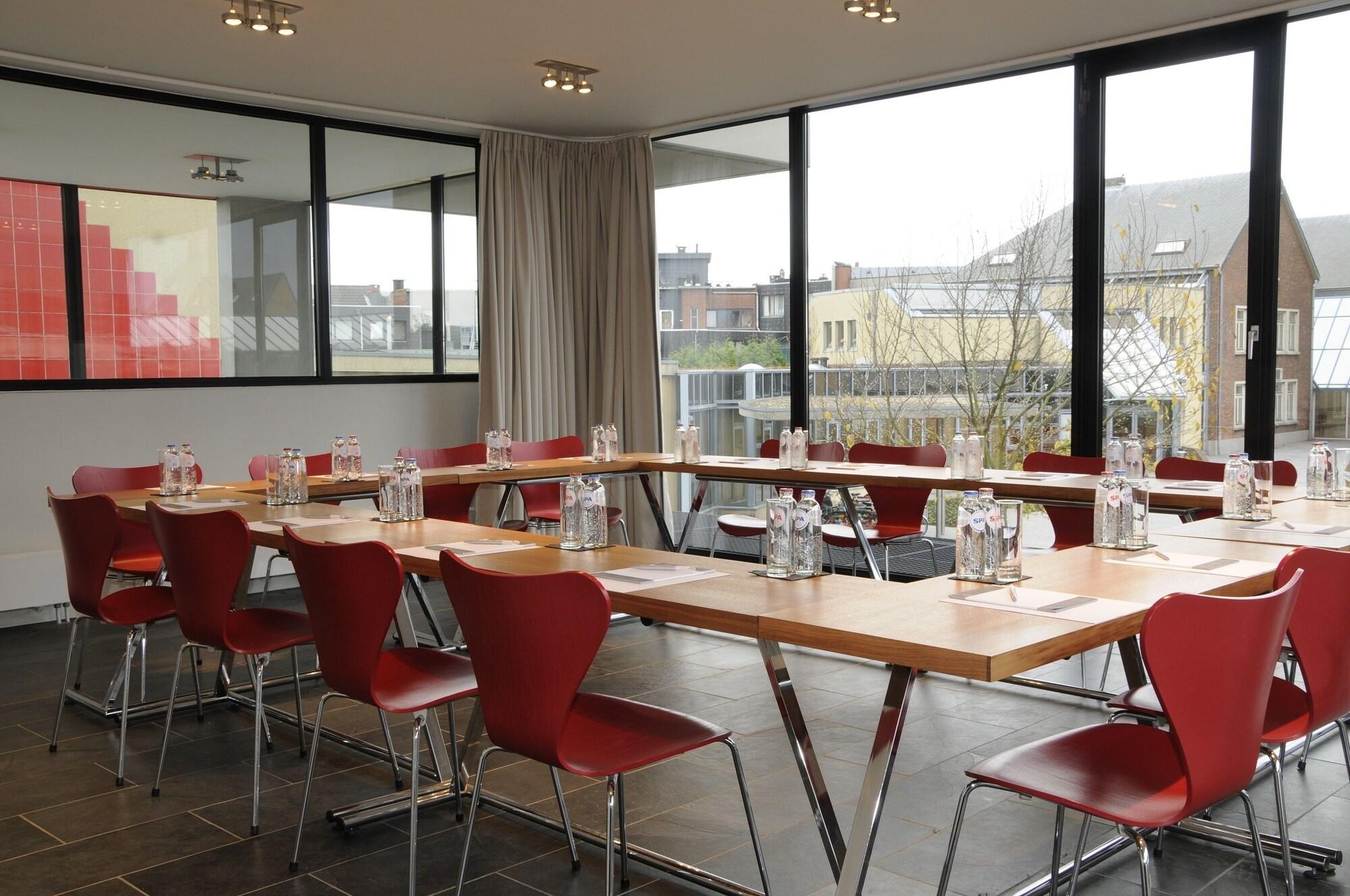 Sala de Reuniones Corbie Lommel