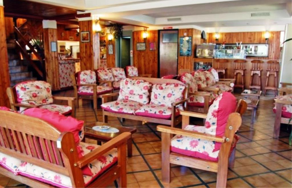 Vista Lobby Ruca Cheli Village Ski Hotel