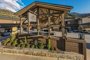 Alojamiento - The Snowpine Lodge