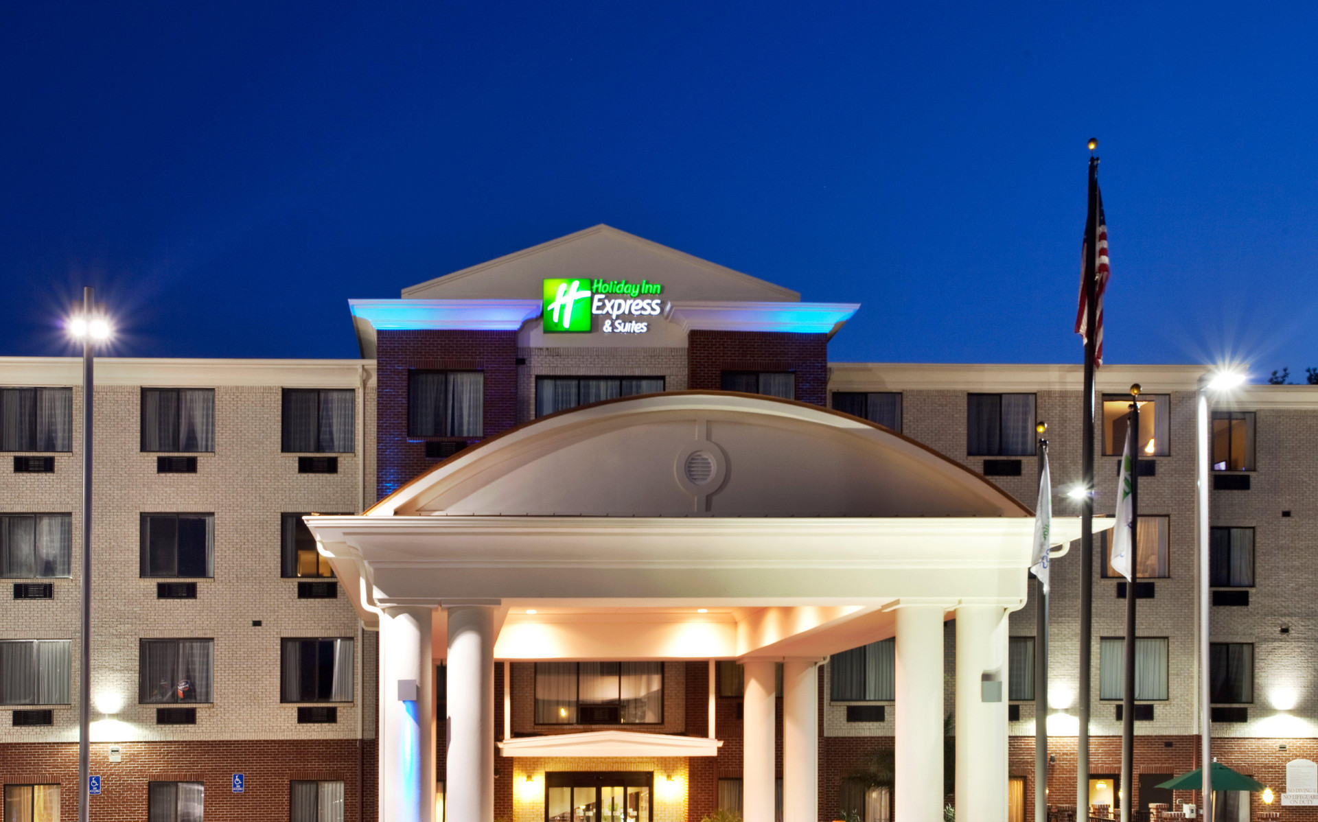 Vista Exterior Holiday Inn Express & Suites Biloxi Ocean Springs