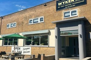 Alojamiento - The Wyken Inn