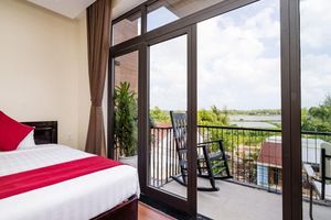 Alquiler Vacacional - Ancient River Villa with outdoor swimming pool
