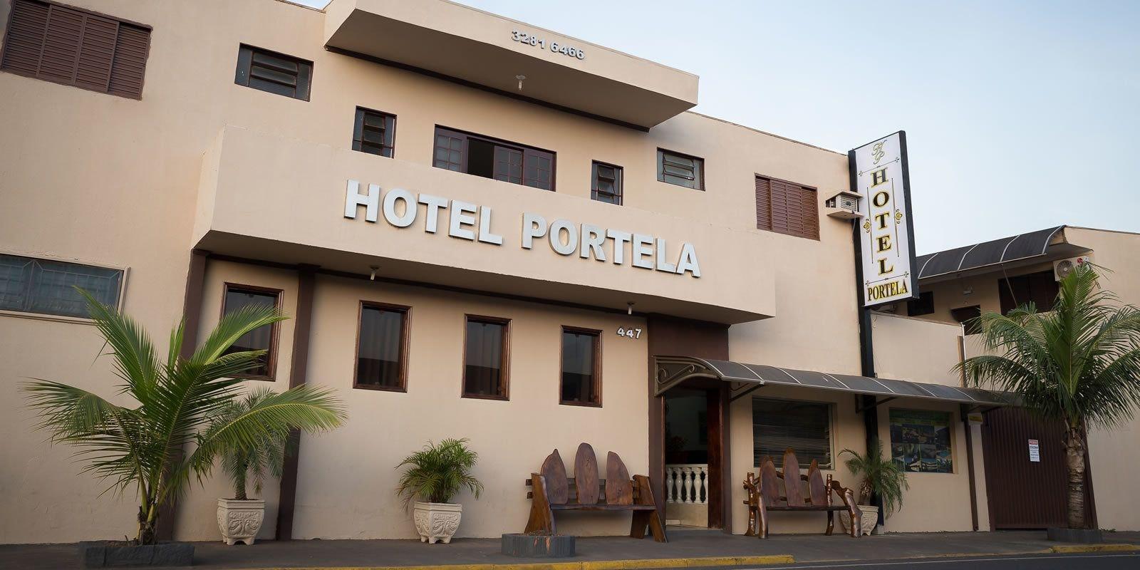 Vista Exterior Hotel Portela 2