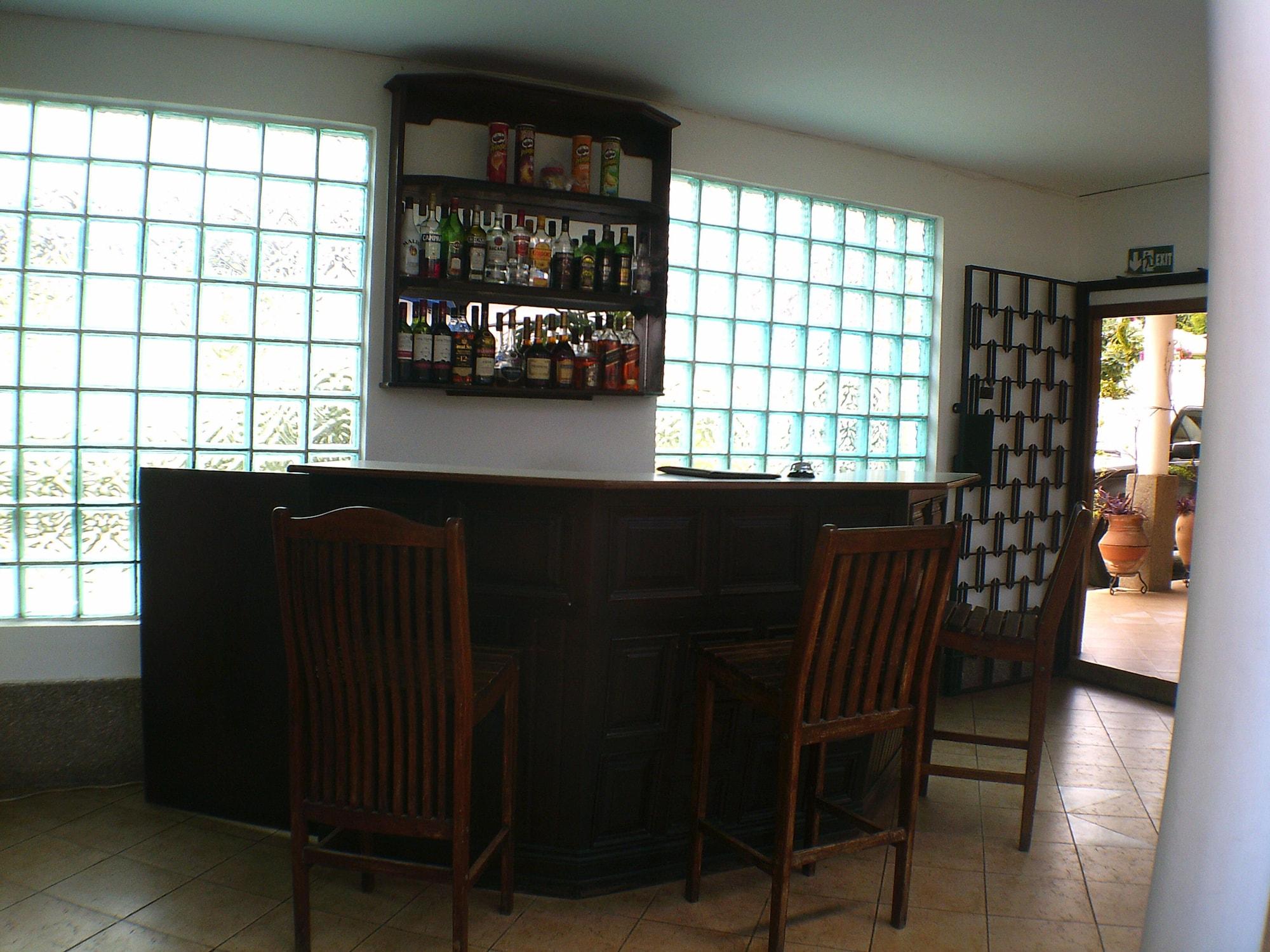 Bar/Salón Lavender Lodge Hotel