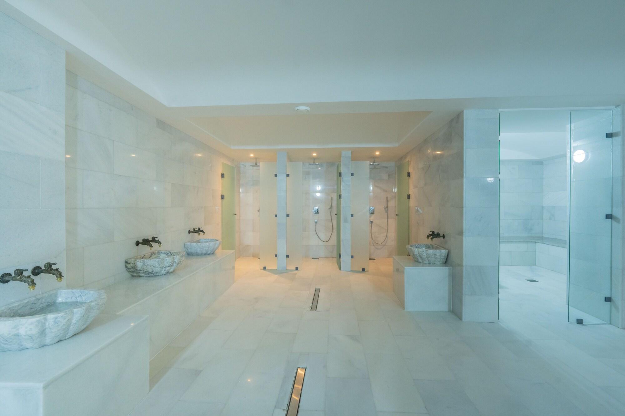 Spa Appart Hôtel Rambla