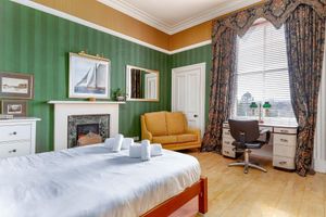 Alquiler Vacacional - Beautifully kept period property 5-10mins from town centre, restaurants, beaches