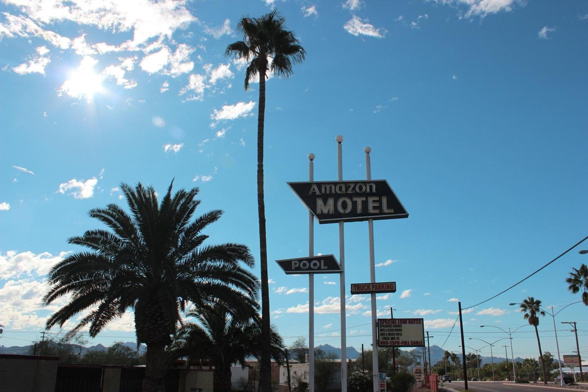 Playa Amazon Motel