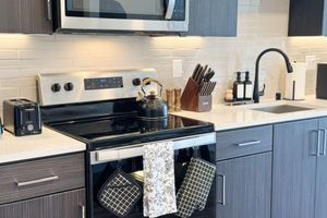 Alquiler Vacacional - Trendy Mid-hollywood Home Dtla View Free Parking