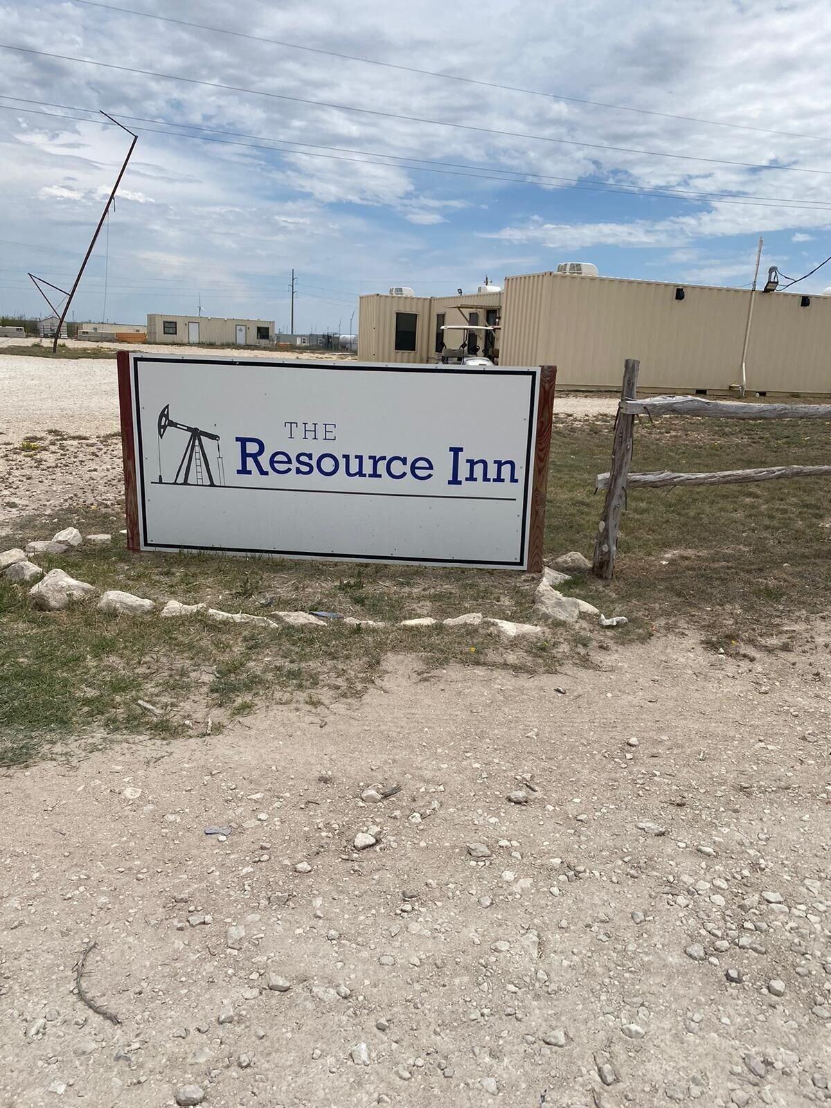 Vista Exterior The Resource Inn