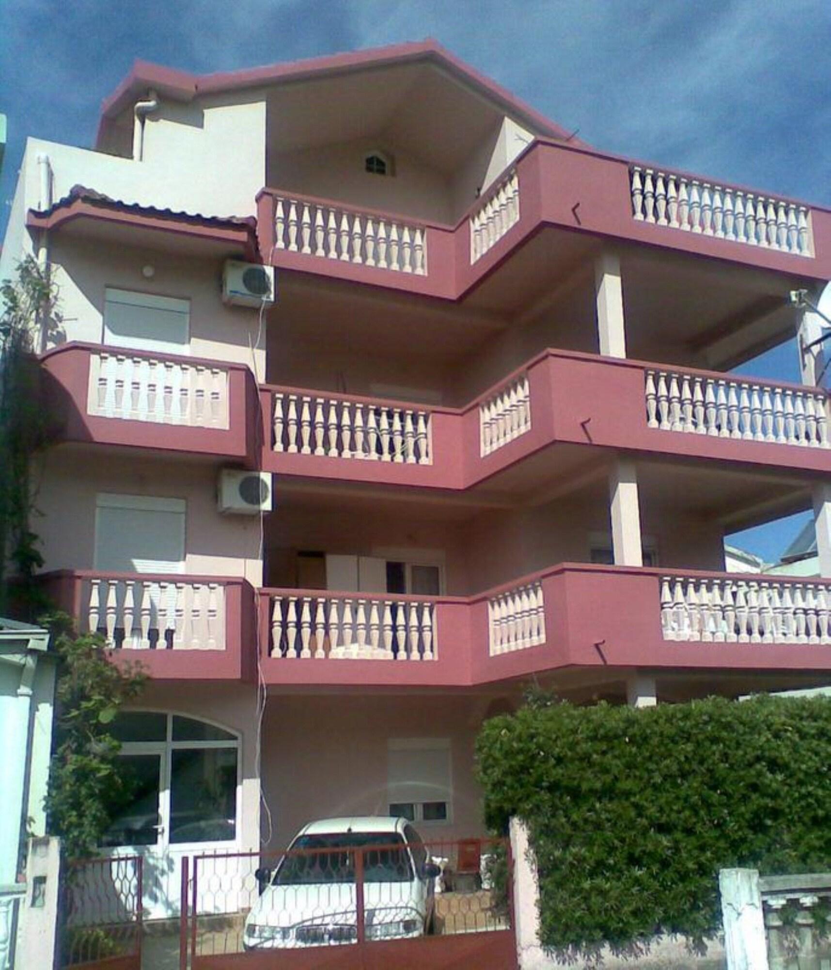 Vista Exterior Rooms Kuljic