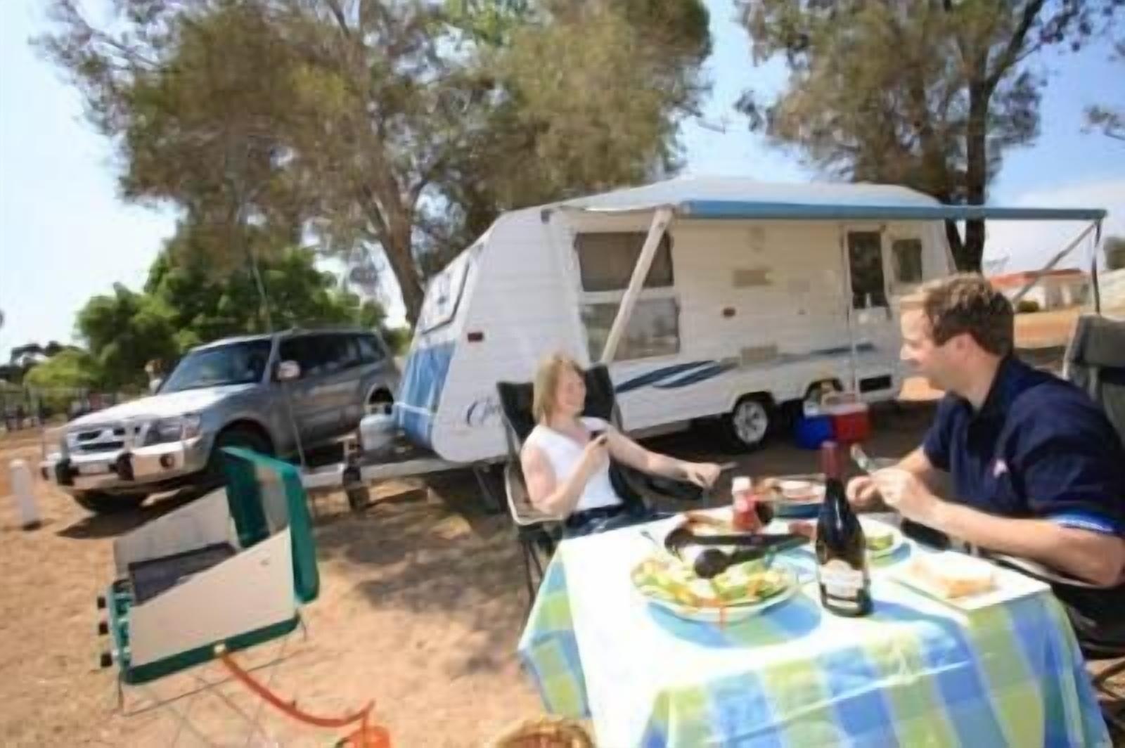 Varios Horsham Holiday Park (formerly Wimmera Lakes Caravan Park)