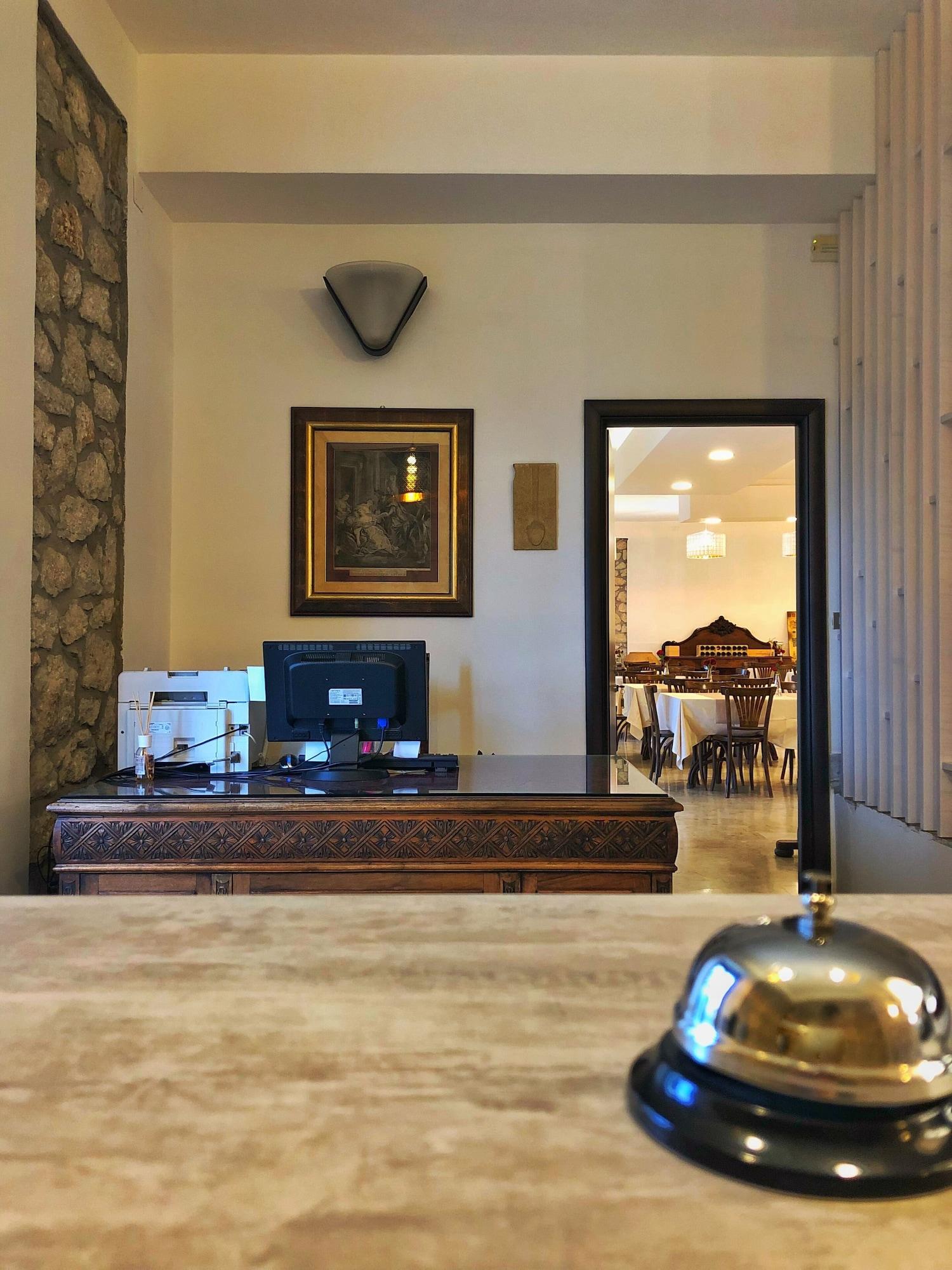 Vista Lobby Hotel Colucci