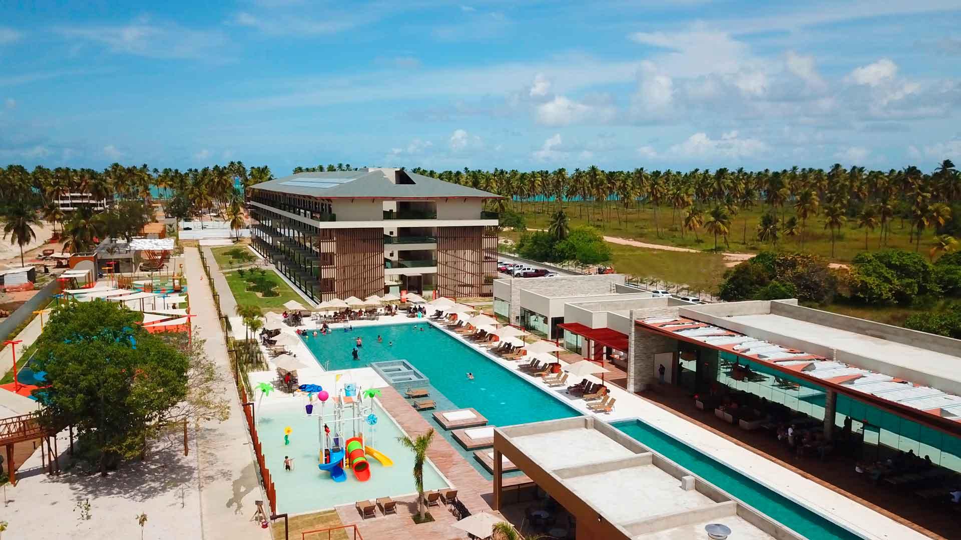 Vista da fachada Ipioca Beach Resort