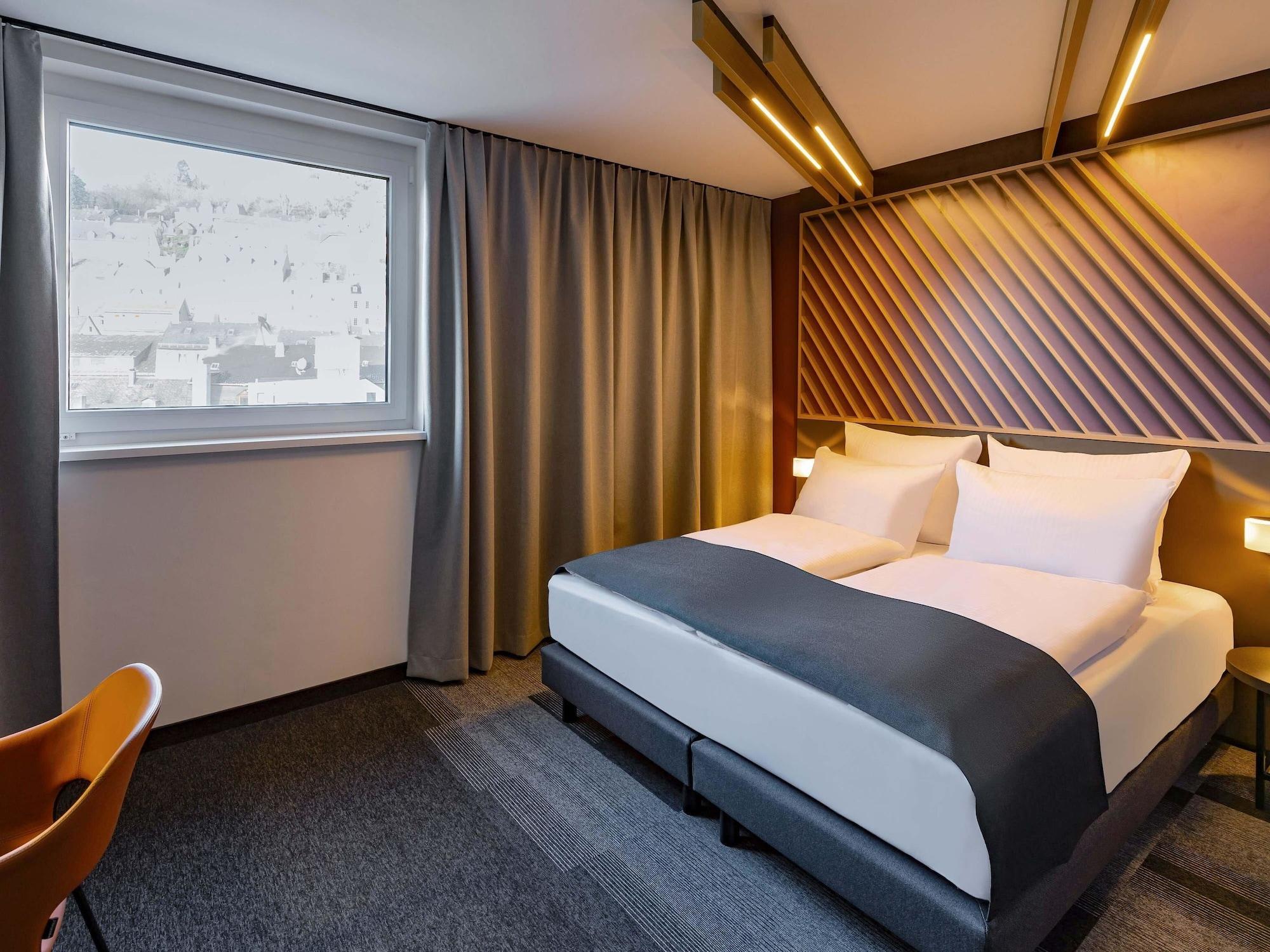 Varios B&B HOTEL Idar-Oberstein