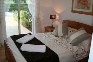 Alquiler Vacacional - Peaceful Location, Directly Facing The Swimming Pool, Gardens and Millenium Golf