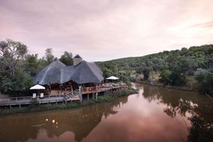 Alojamiento - Zulu Camp at Shambala Private Game Reserve