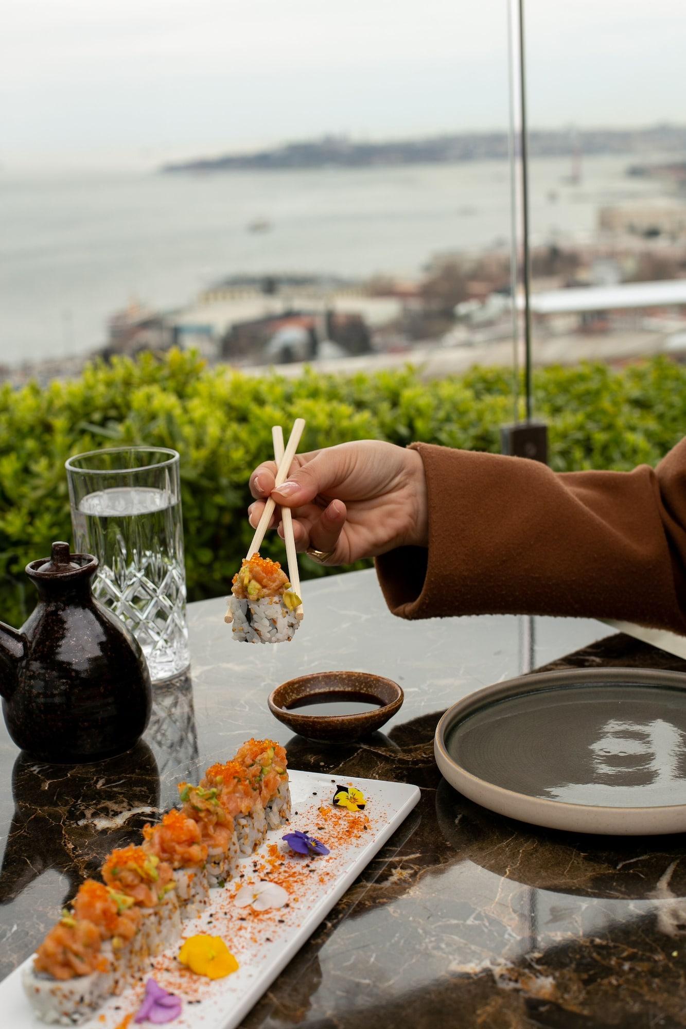 Restaurant Conrad Istanbul Bosphorus