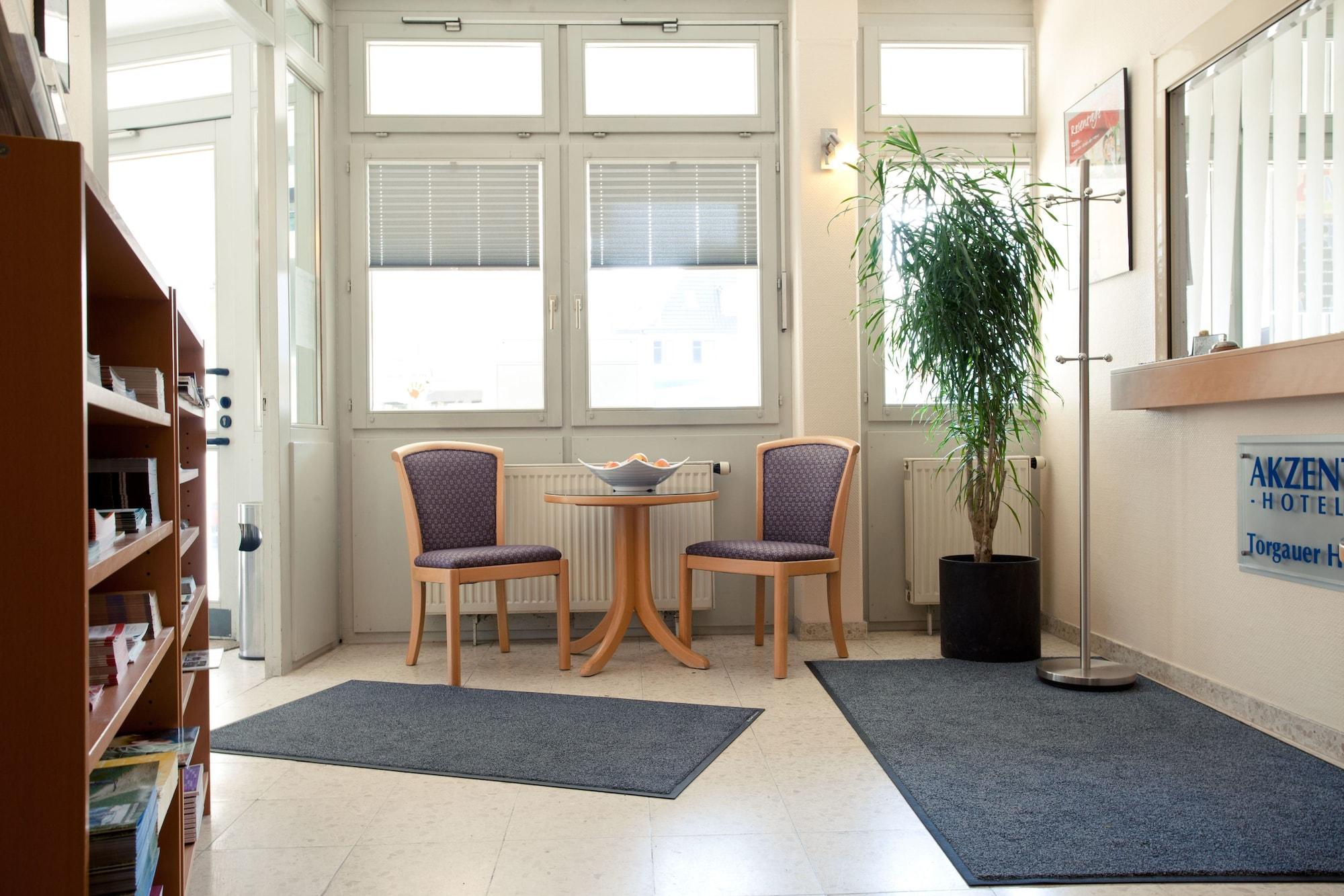 Vista Lobby AKZENT Hotel Torgauer Hof