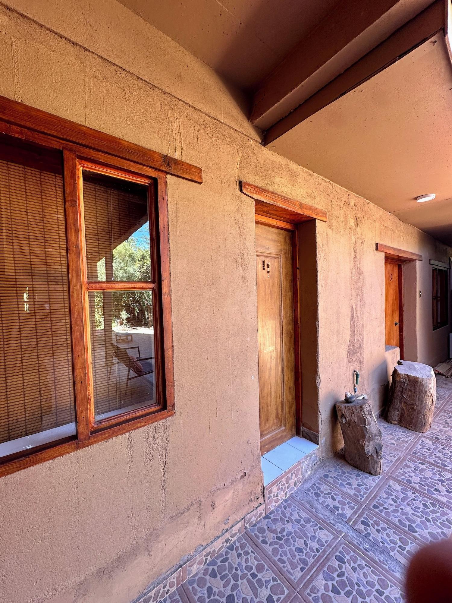 Vista Exterior hostal qachisolcor