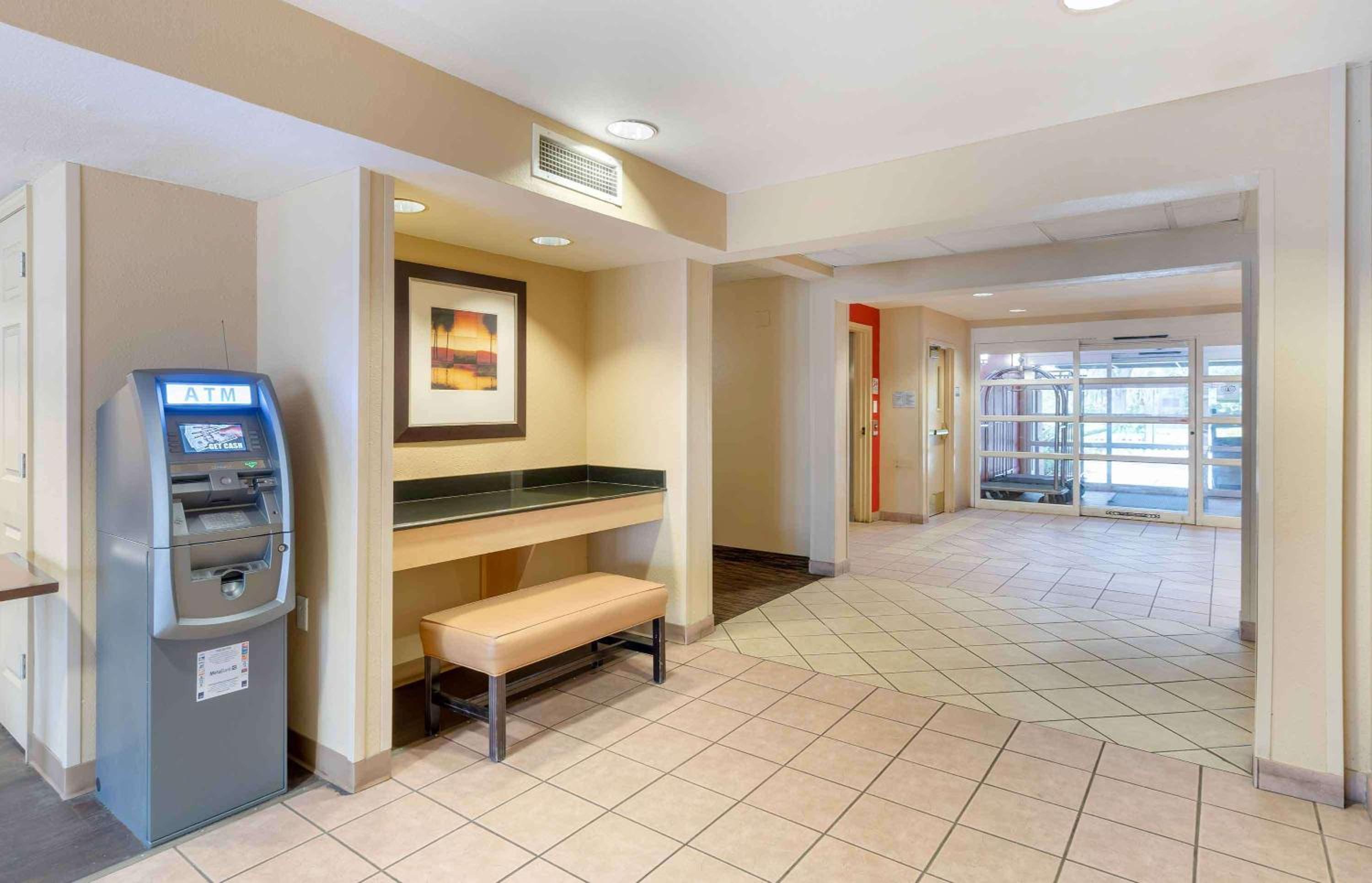 Vista Exterior Extended Stay America Suites Orlando Lake Buena Vista