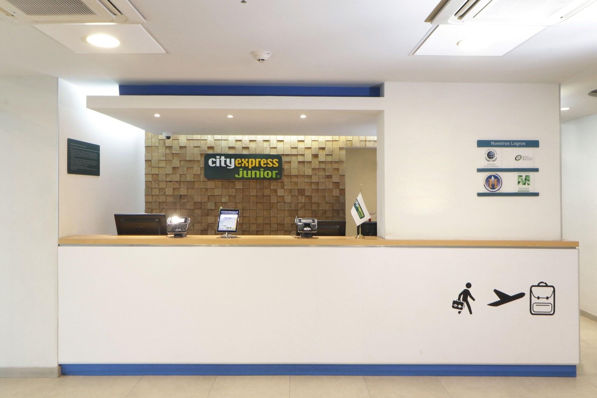 Vista Lobby City Express Junior by Marriott San Luis Potosí Zona Industrial