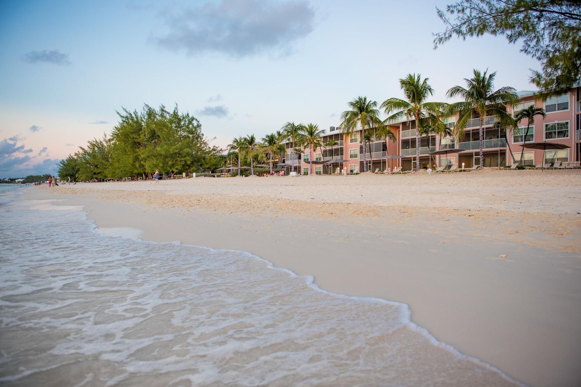 Playa The Colonial Club, Oceanfront Condos