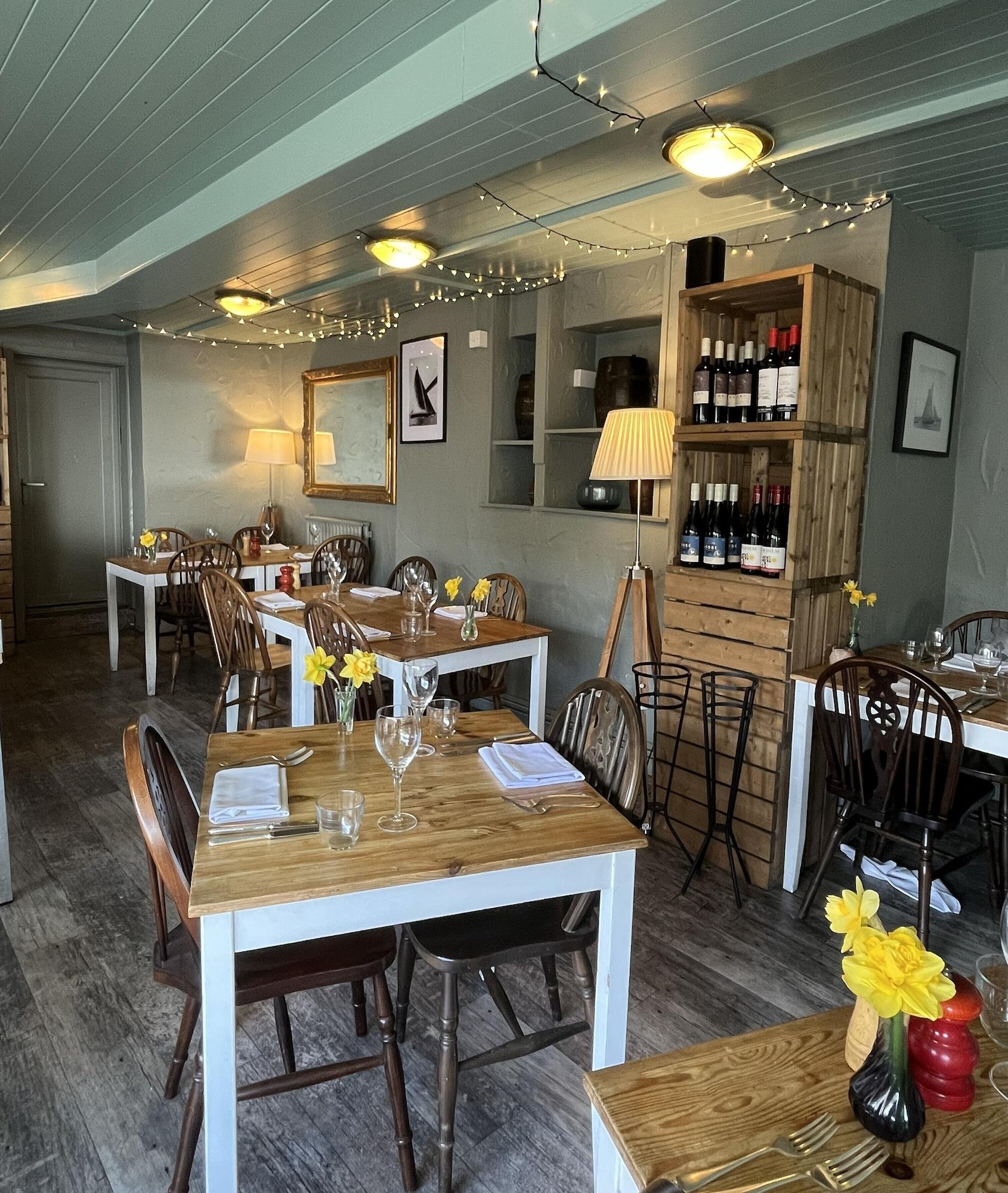 Restaurant Smugglers Haunt Hotel