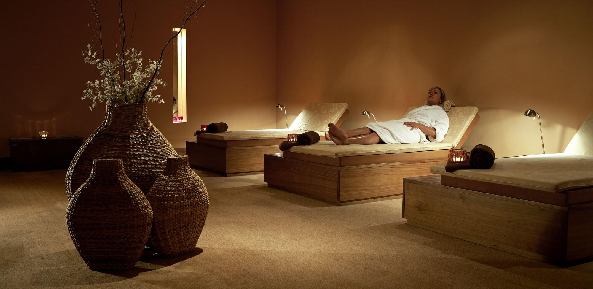 Spa Holland House Hotel Cardiff By Sunday