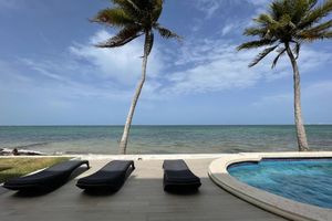 Alojamiento - Flamingo Plus by Andiani Travel