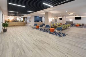 Alojamiento - La Quinta Inn & Suites By Wyndham Queens NYC/JFK AirTrain