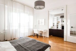Alquiler Vacacional - Basilica View Apartment With Balcony