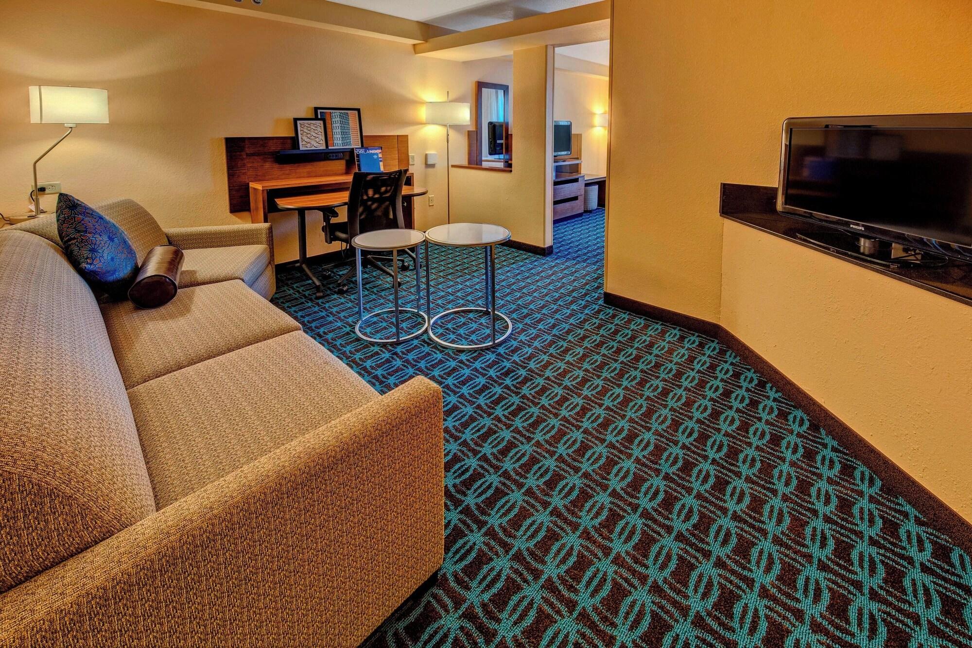 Habitación Fairfield Inn & Suites by Marriott Near Universal Orlando