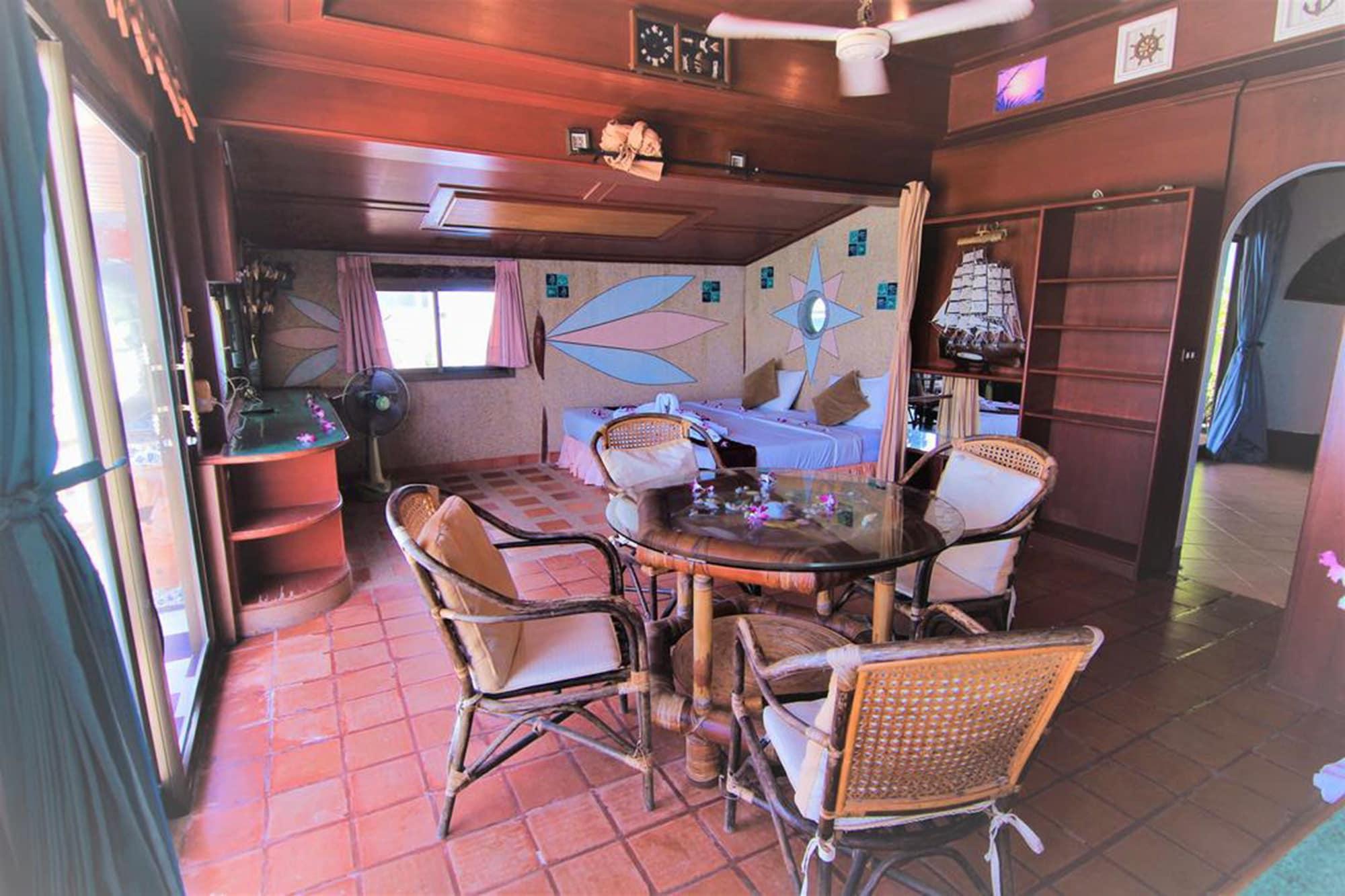 Equipamiento de Habitación Bangrak Pier Resort