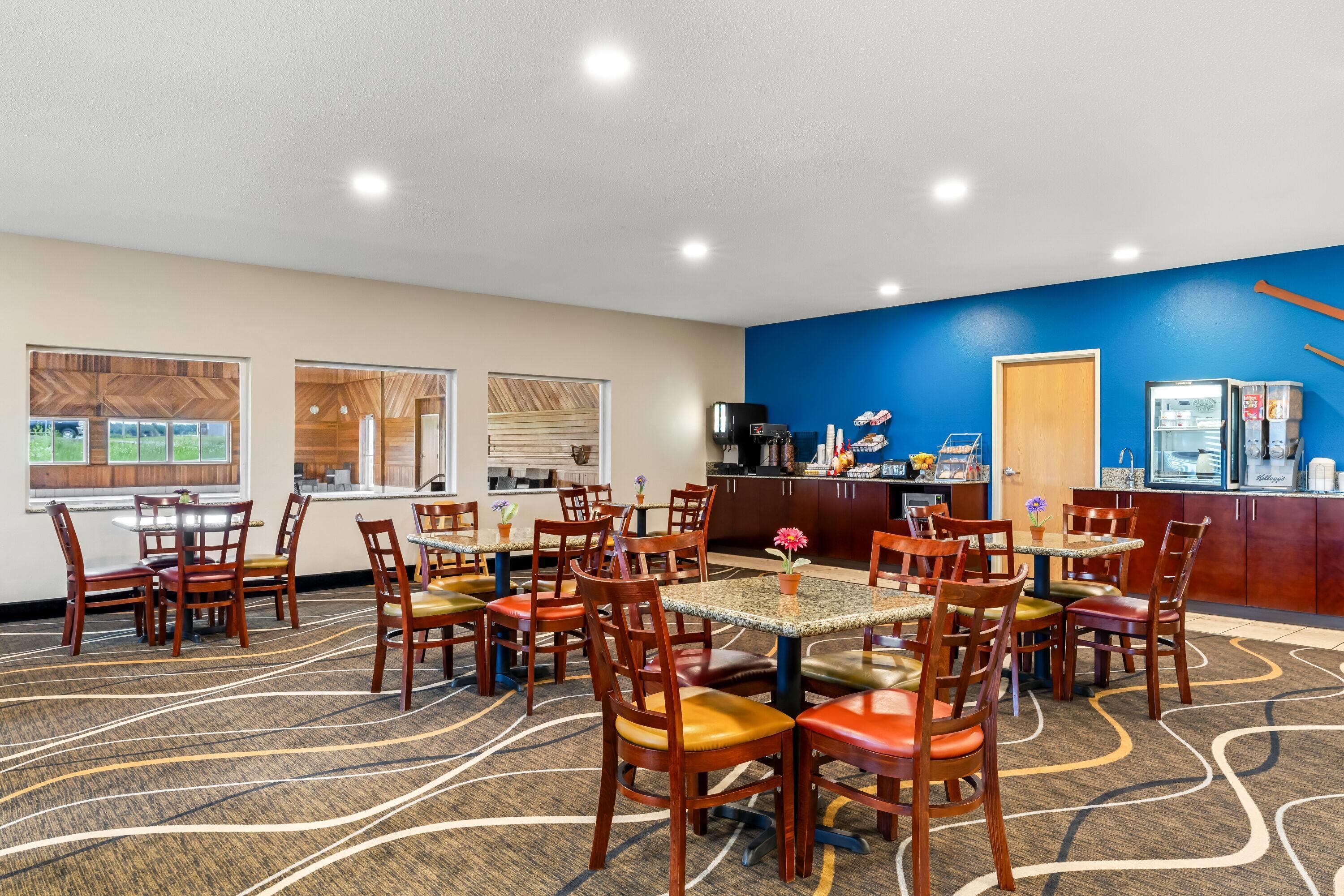 Restaurant Super 8 By Wyndham Osseo Wi