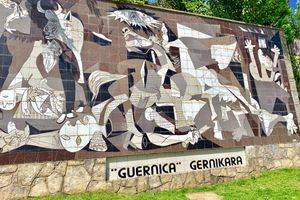 Actividad - Gaztelugatxe, Mundaka y Gernika – Excursión de medio día