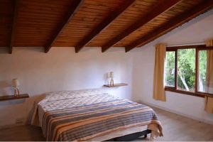 Alquiler Vacacional - Casa con chimenea interior y amplio jardín con parrilla