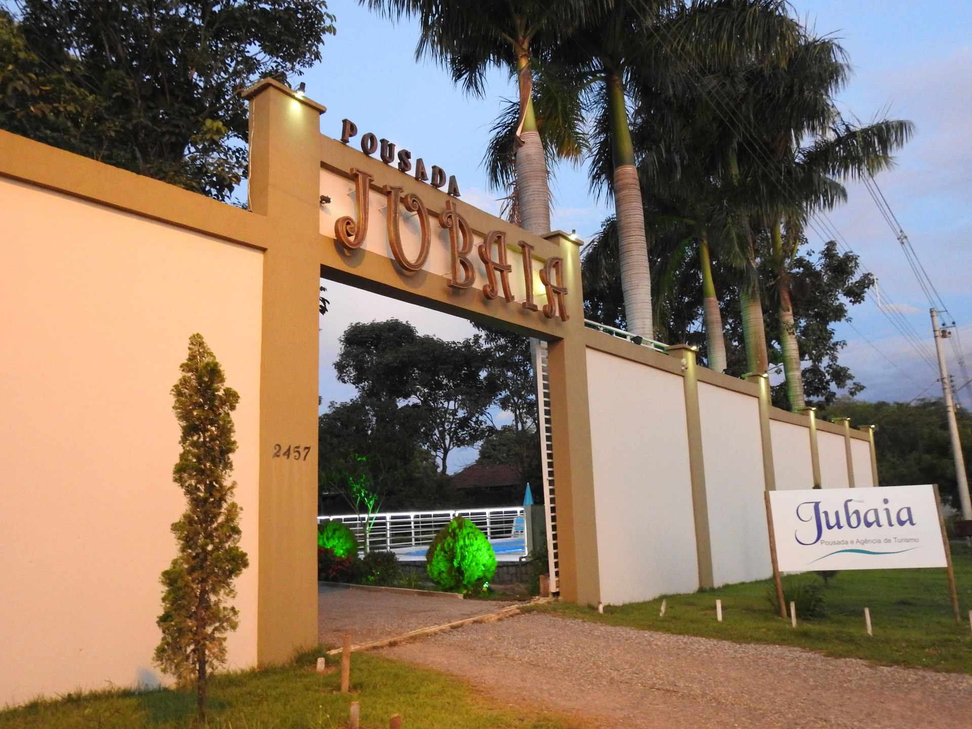 Vista Exterior Pousada Jubaia