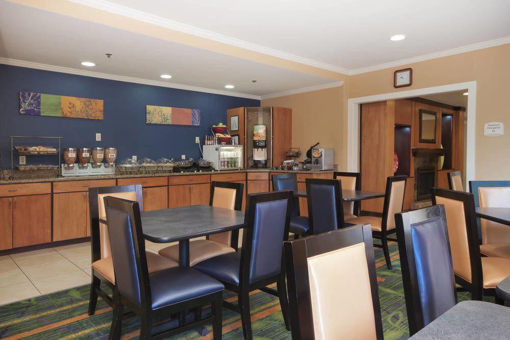 Restaurant Quality Inn & Suites