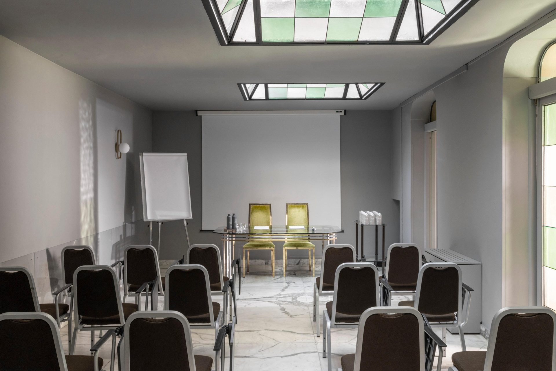 Sala de Reuniones Hotel Milani