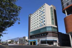 Alojamiento - Tru By Hilton Monterrey Fundidora